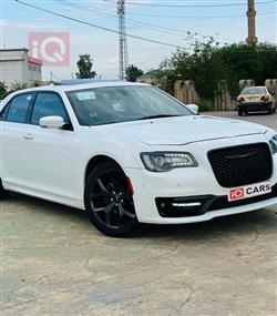 كرايسلر 300